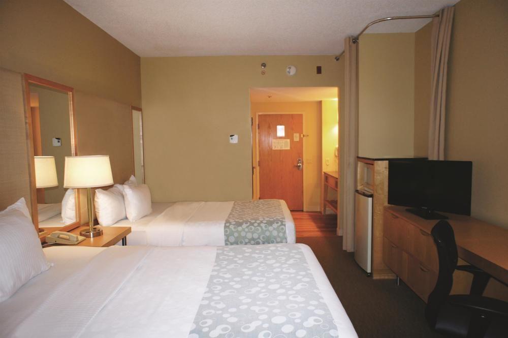 Hotel La Quinta By Wyndham Sarasota Downtown Esterno foto