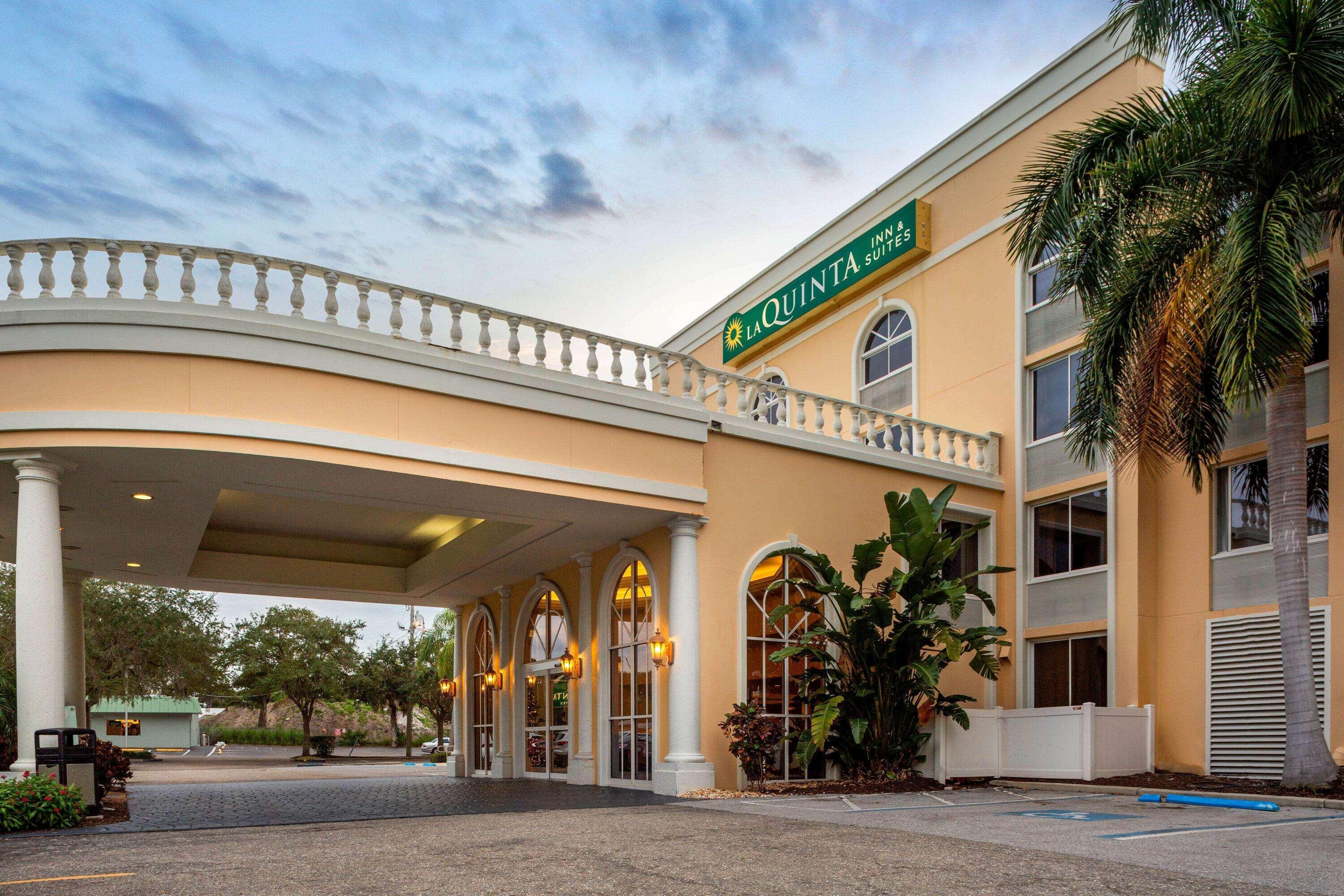 La Quinta By Wyndham Sarasota Downtown Hotel Esterno foto
